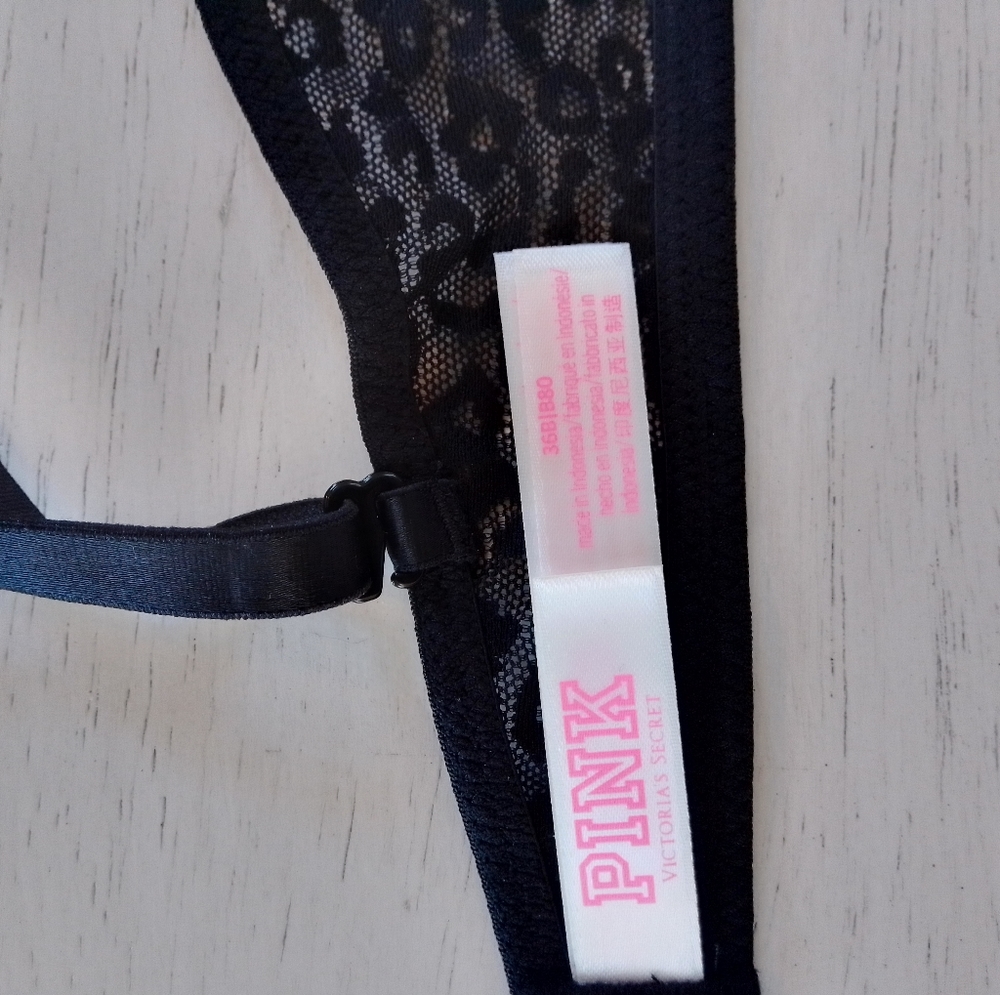 NWT VS PINK BRA - Picture 4 of 7